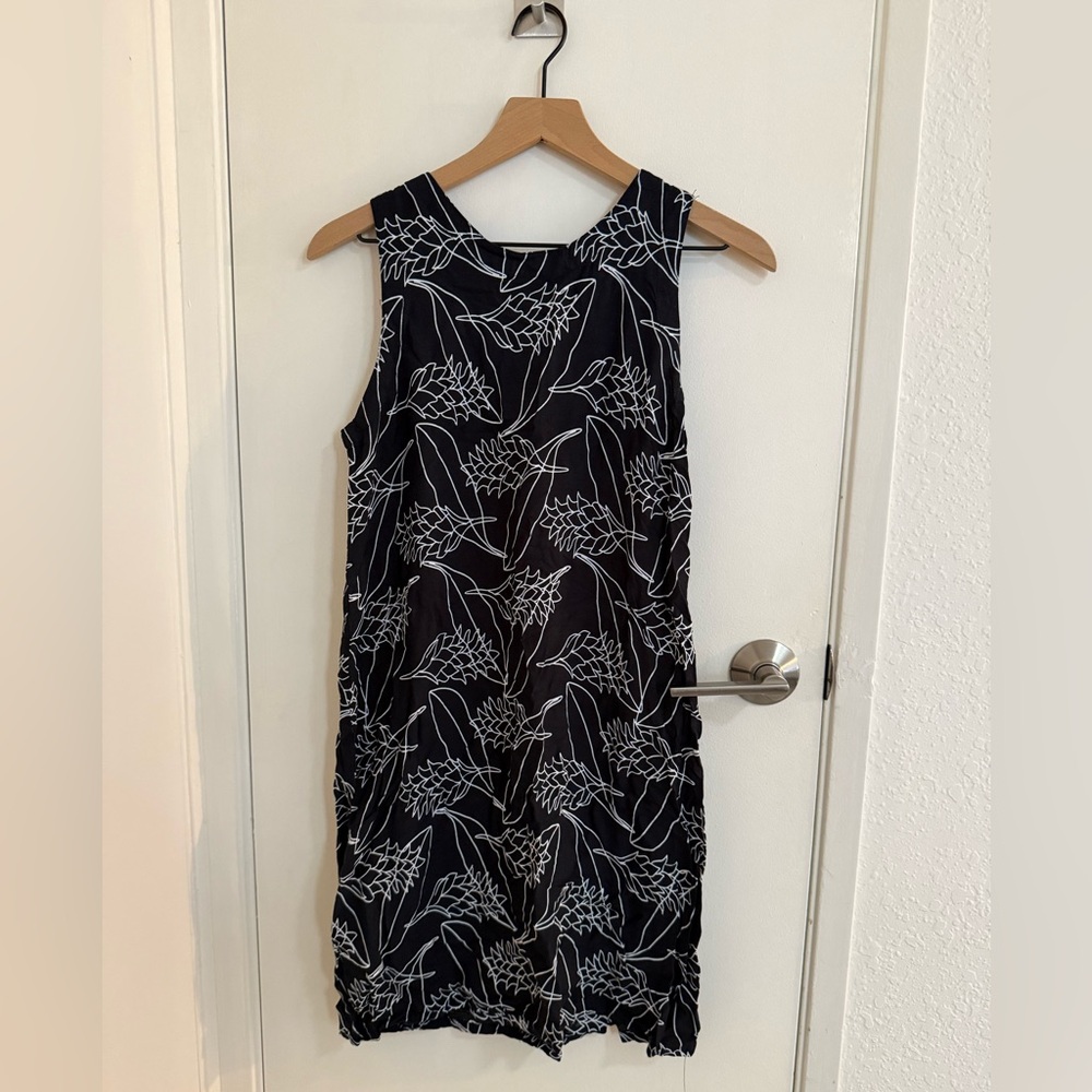 Black and White Aloha Floral Tank Top Dress